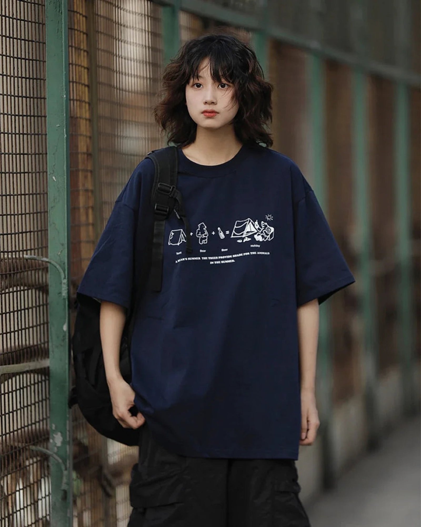 レトロキャンプ グラフィック オーバーサイズTシャツ ユニセックス 01