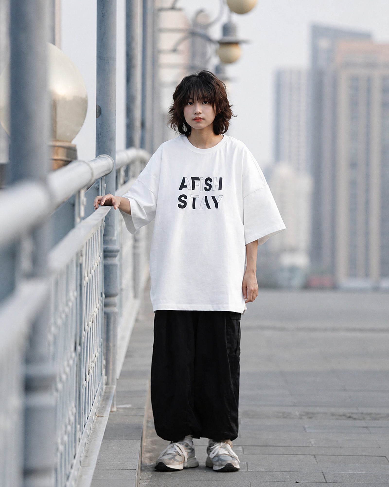 レトロレタリング オーバーサイズTシャツ ユニセックス 05