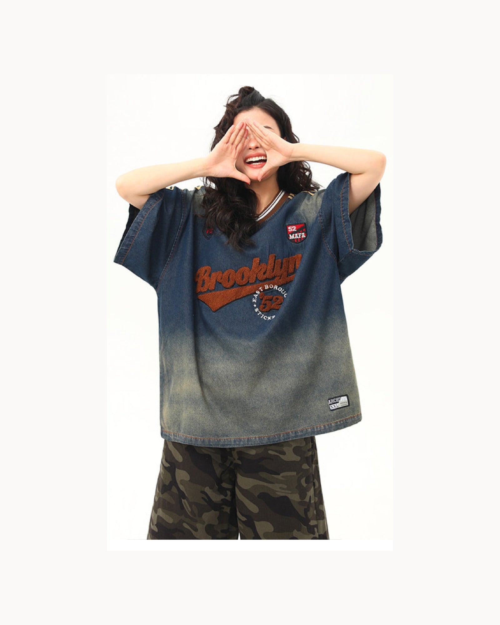 ウォッシュドデニム VネックTシャツ レディース 02