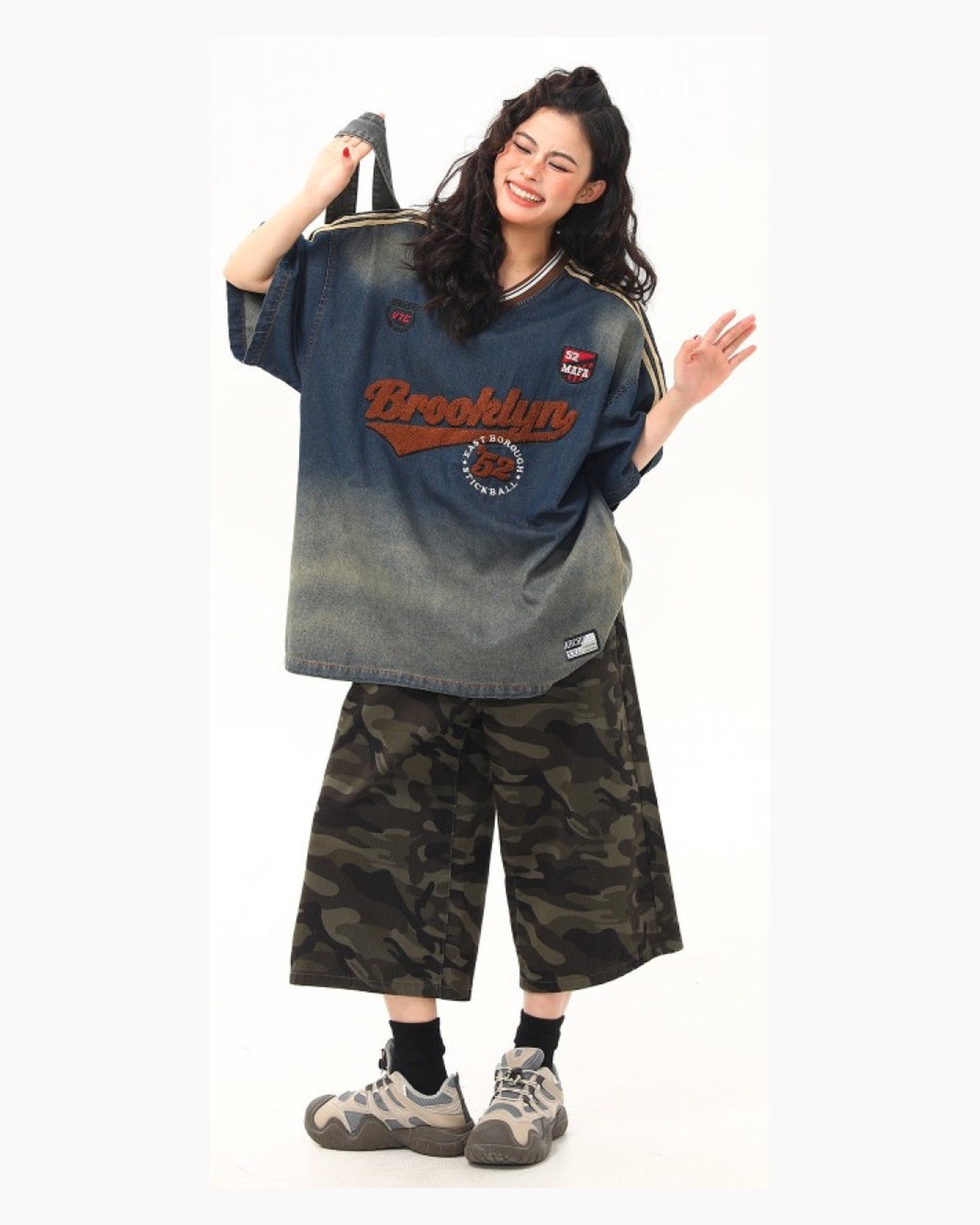 ウォッシュドデニム VネックTシャツ レディース 05