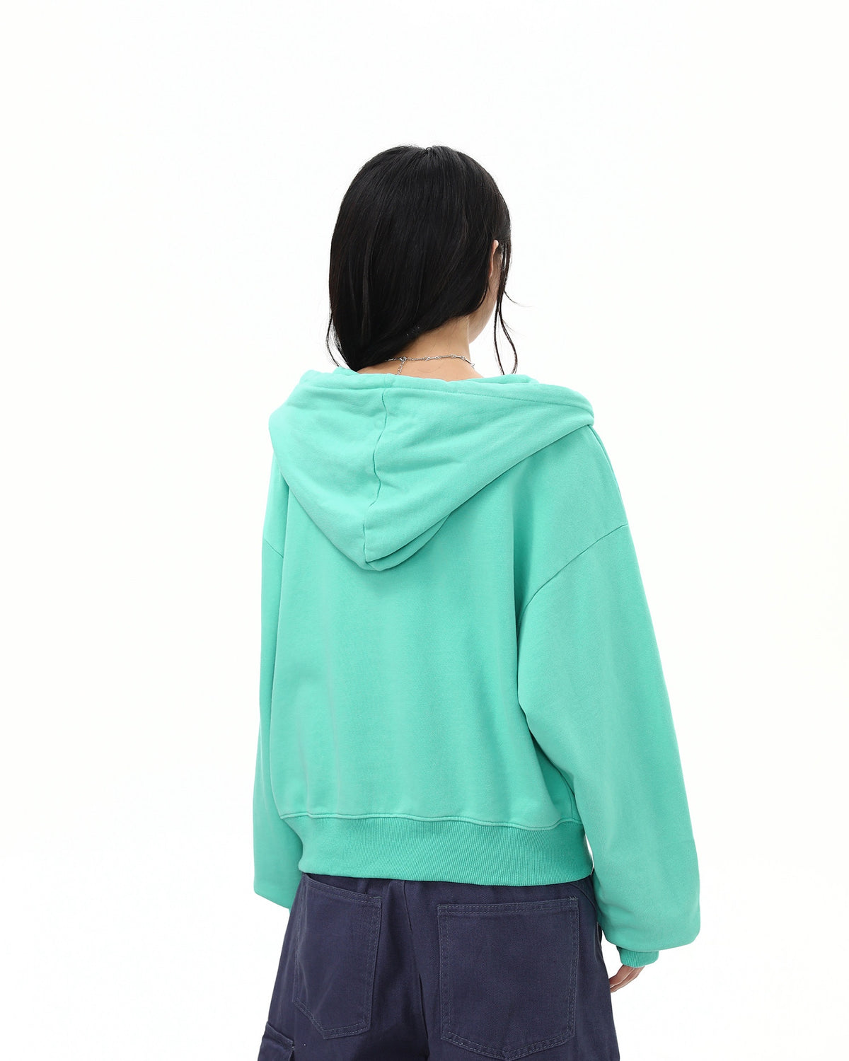 OURES フード付き アメカジ スウェット ライトグリーン 着用 背面