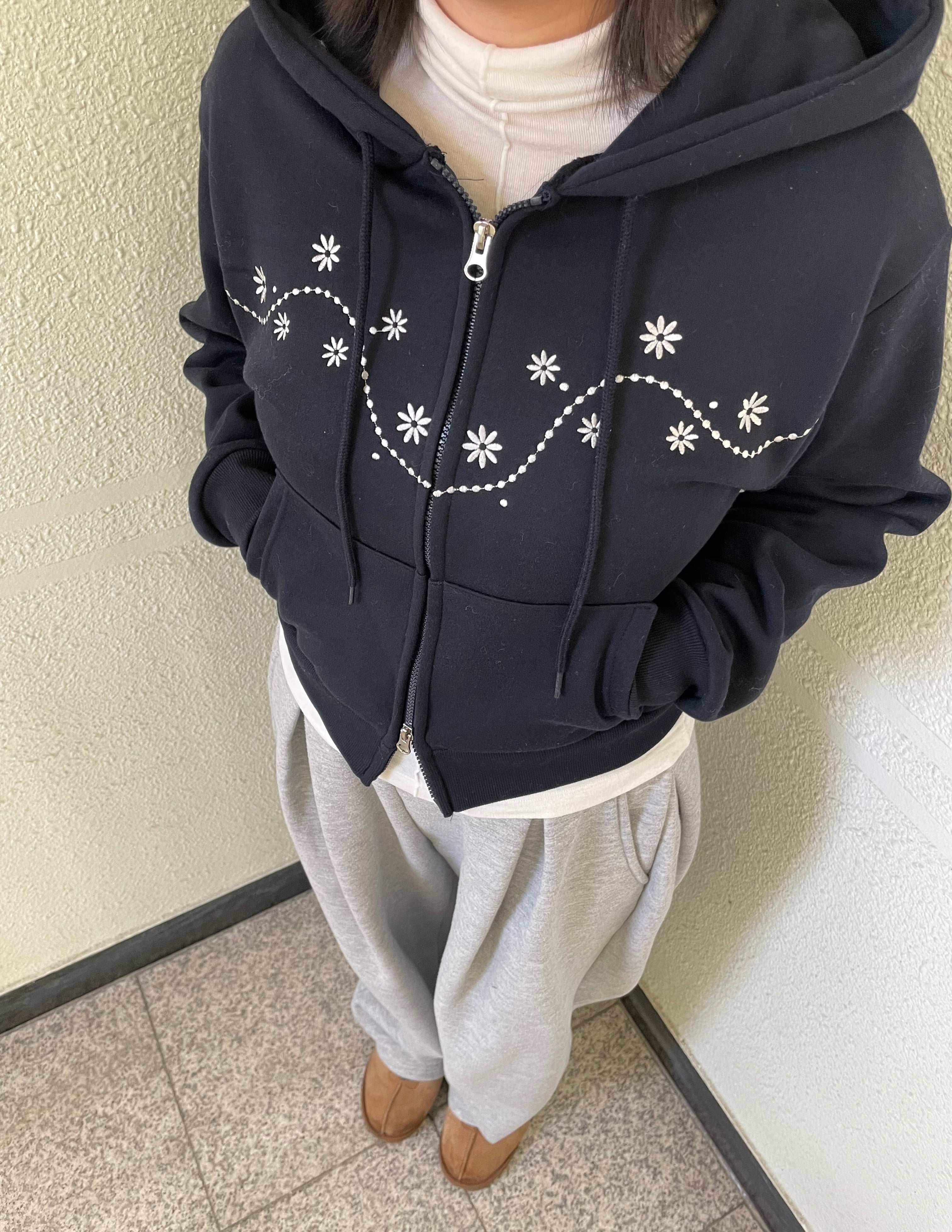レディース 刺繍フラワー フードジップアップ