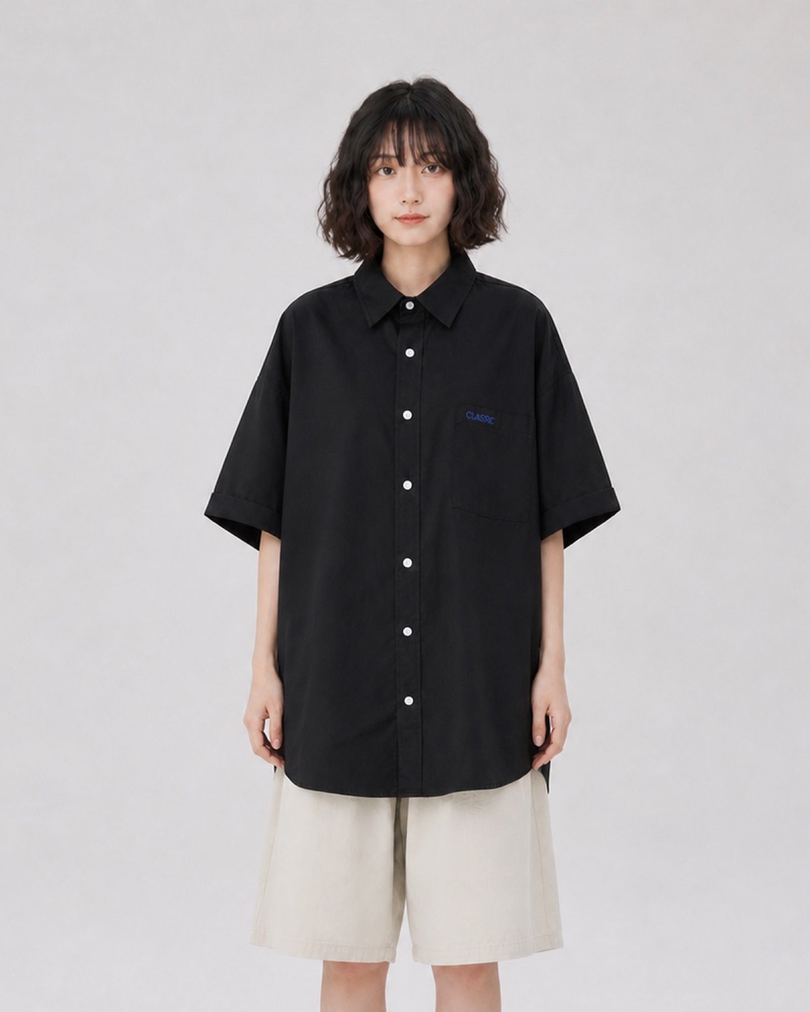 OU-RES モデル着用 | S1002 | ブラック | 正面 | トップ構図