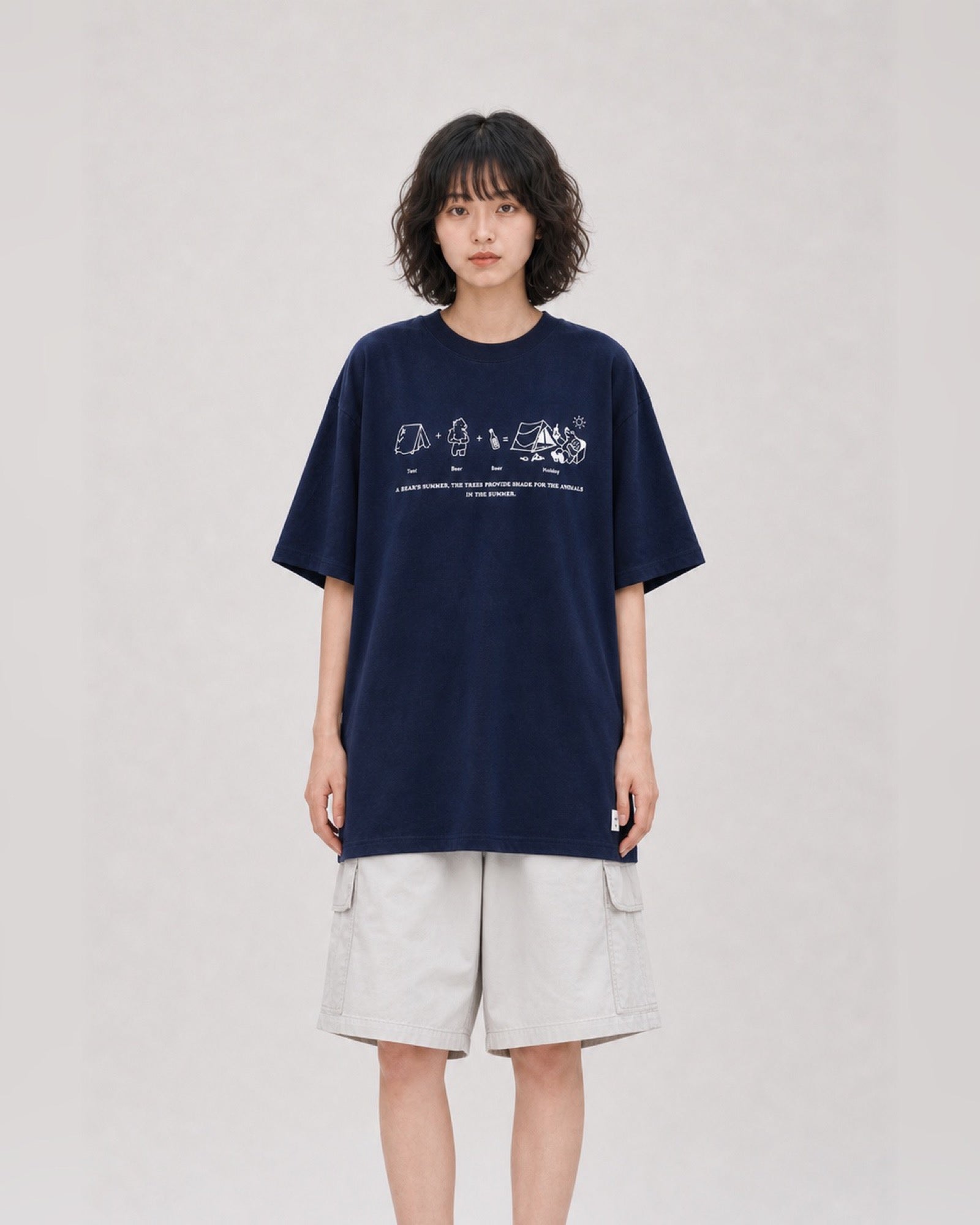 OU-RES モデル着用 | S1005 | ネイビー | 正面 | トップ構図