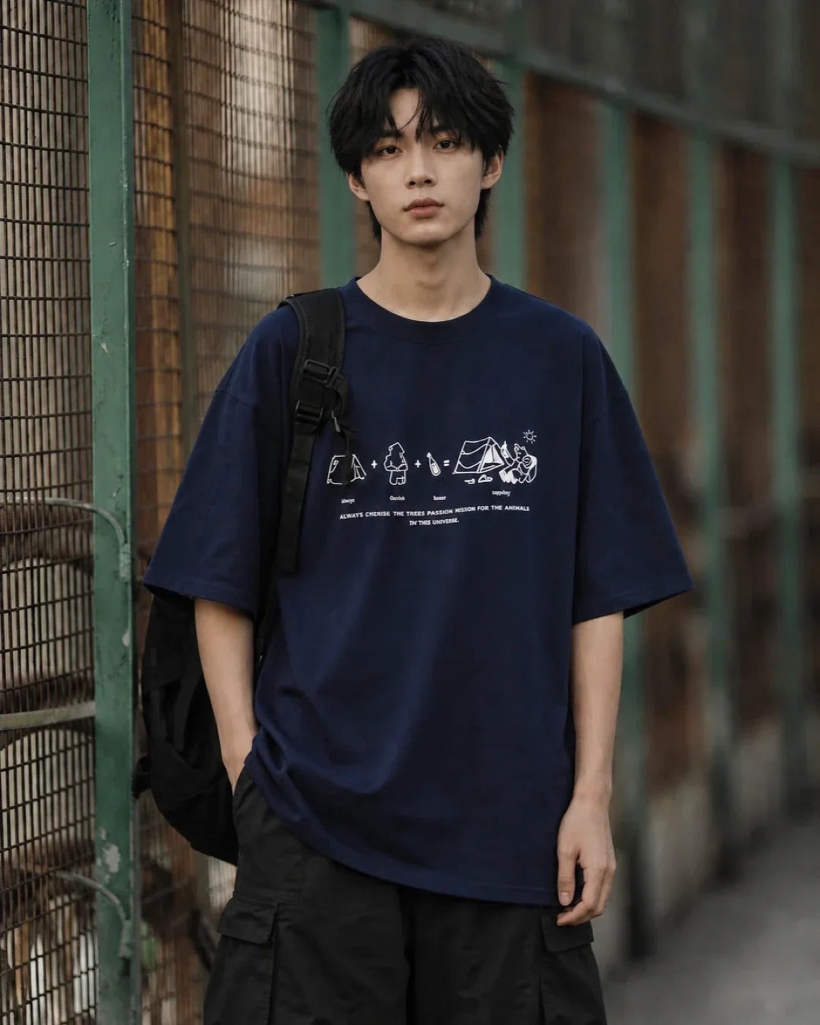 レトロキャンプ グラフィック オーバーサイズTシャツ ユニセックス 04