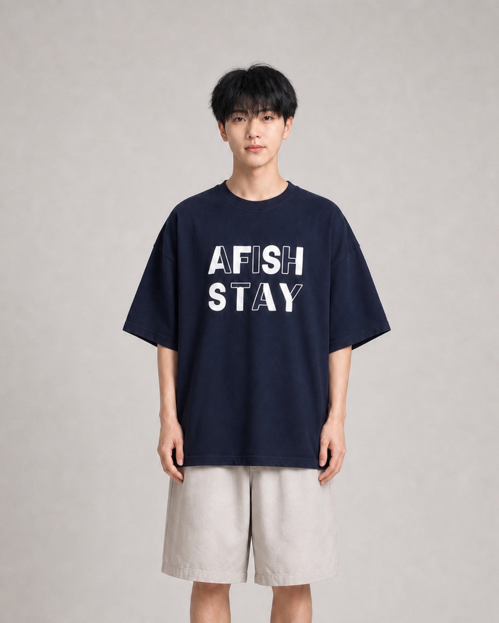 OU-RES モデル着用 | S1009 | ネイビー | 正面 | トップ構図