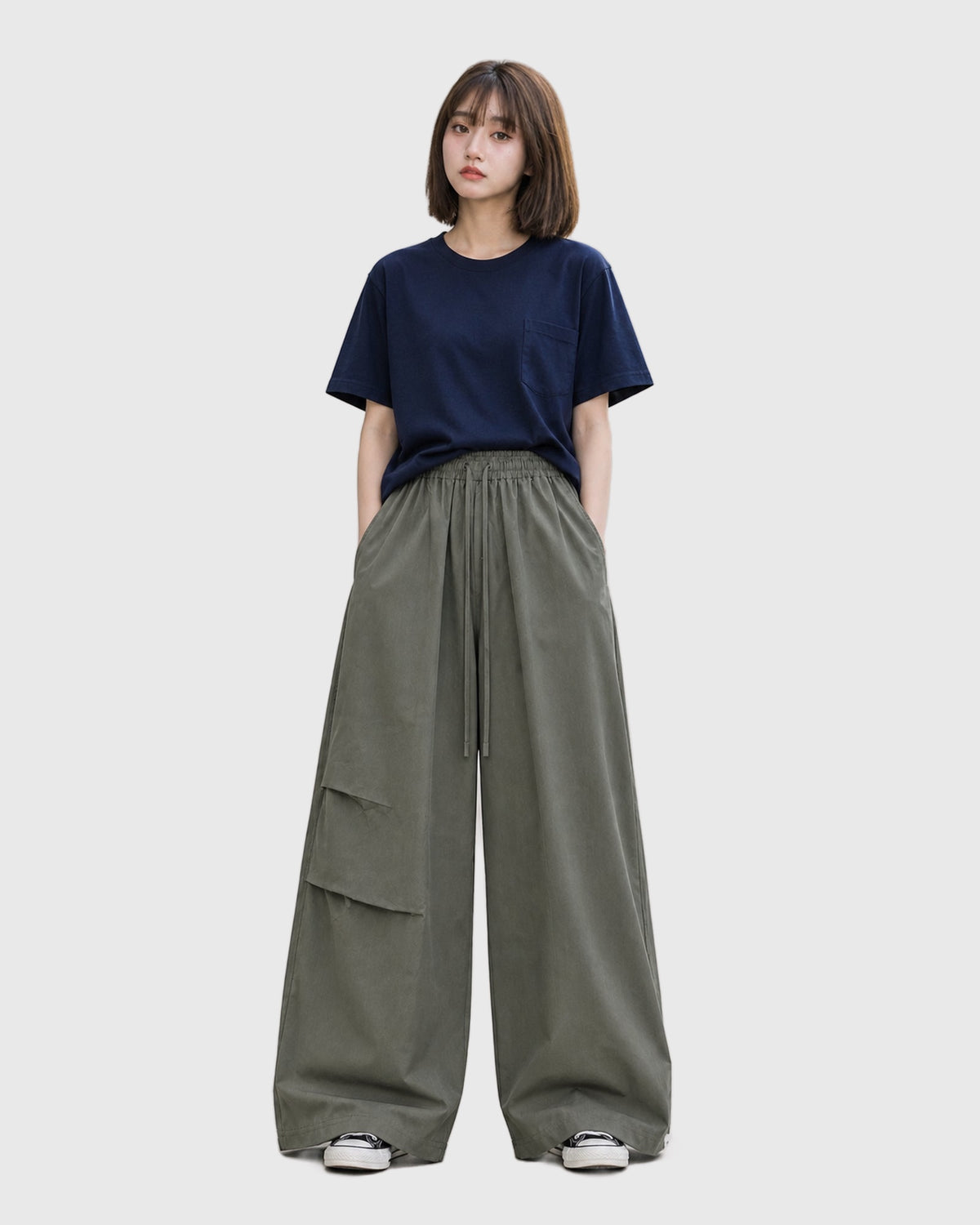 OU-RES モデル着用 | S1010 | カーキ | 正面 | 全身構図