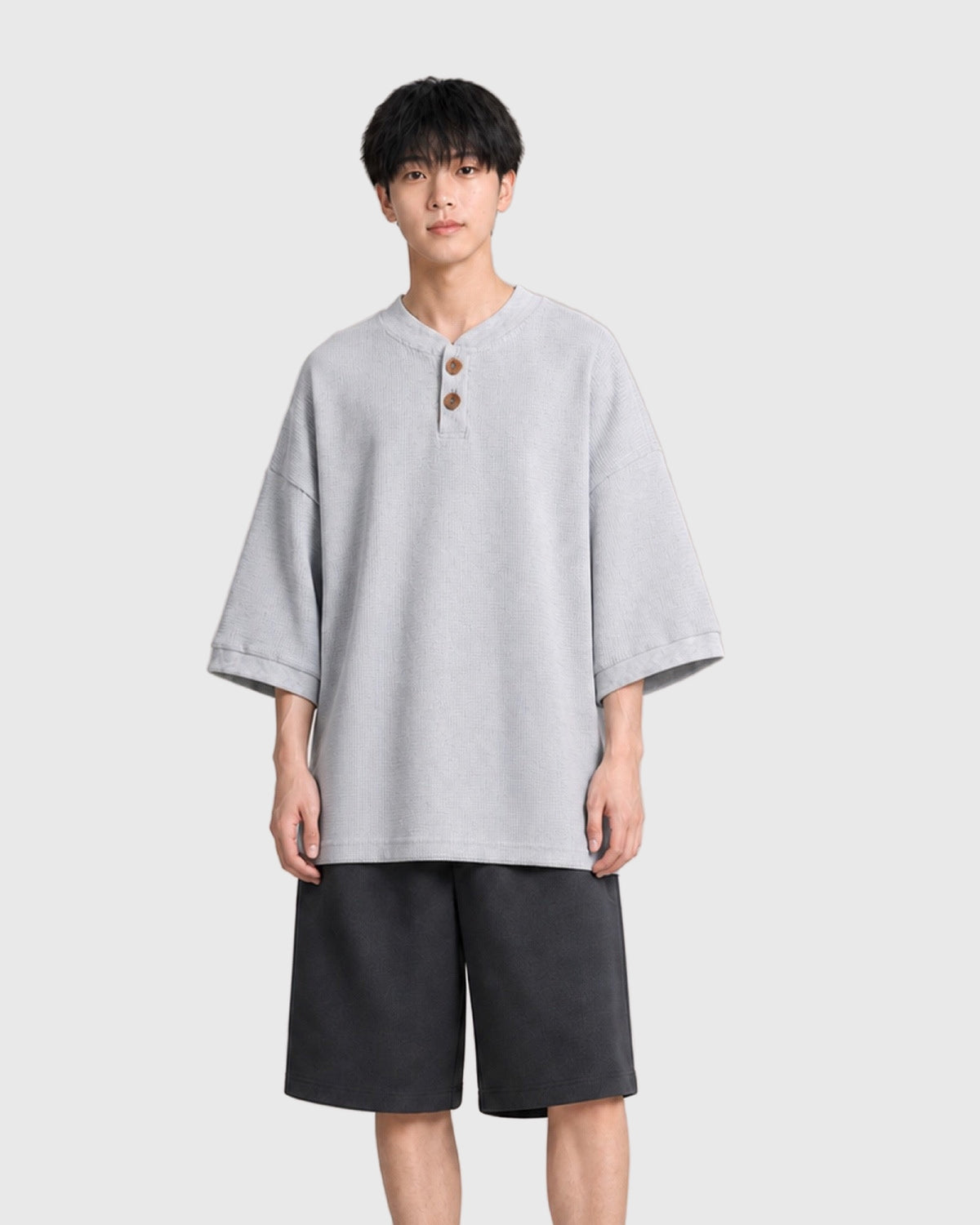 OU-RES モデル着用 | S1018 | グレー | 正面 | トップ構図