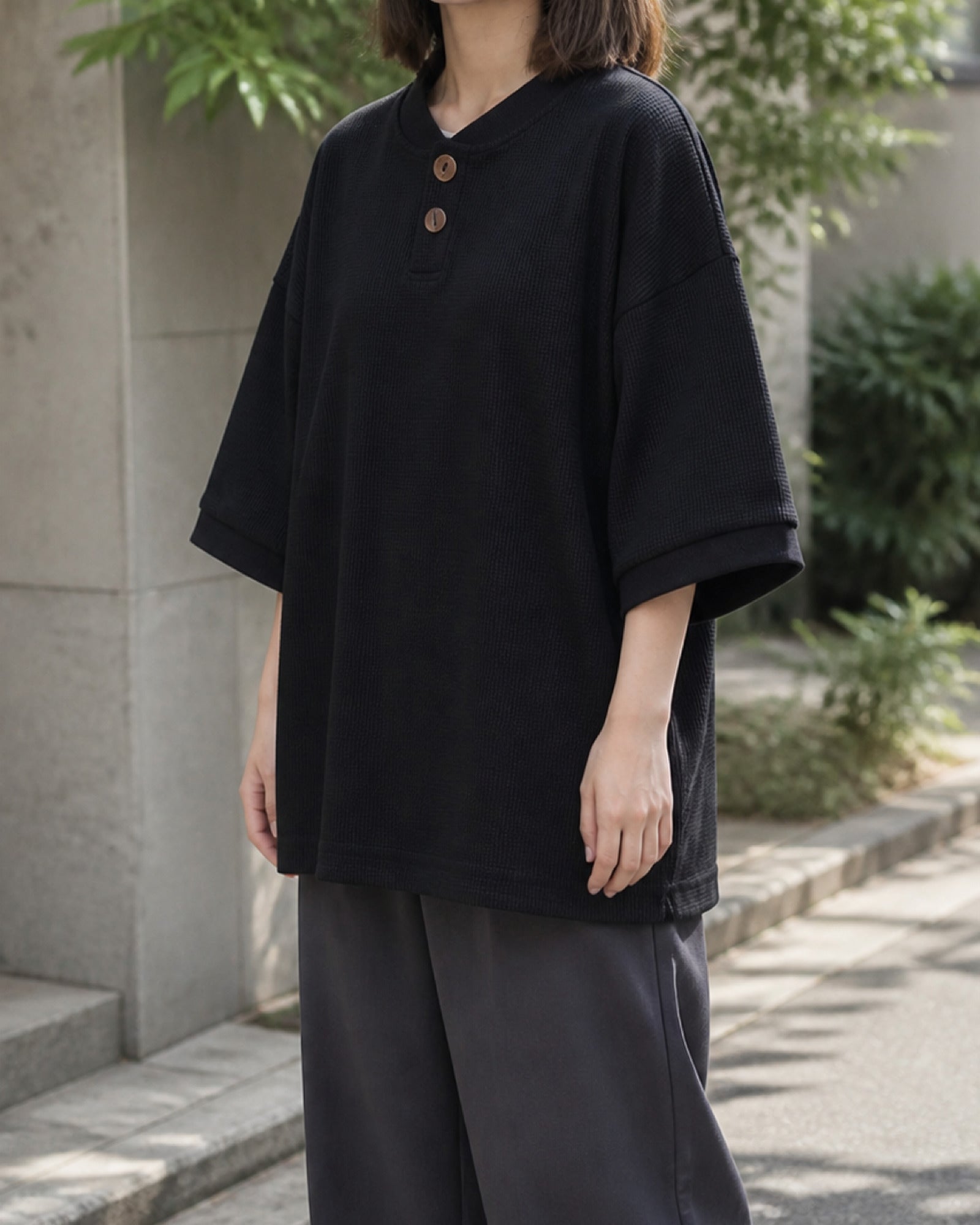 ワッフル ヘンリーネック オーバーサイズTシャツ ユニセックス 08