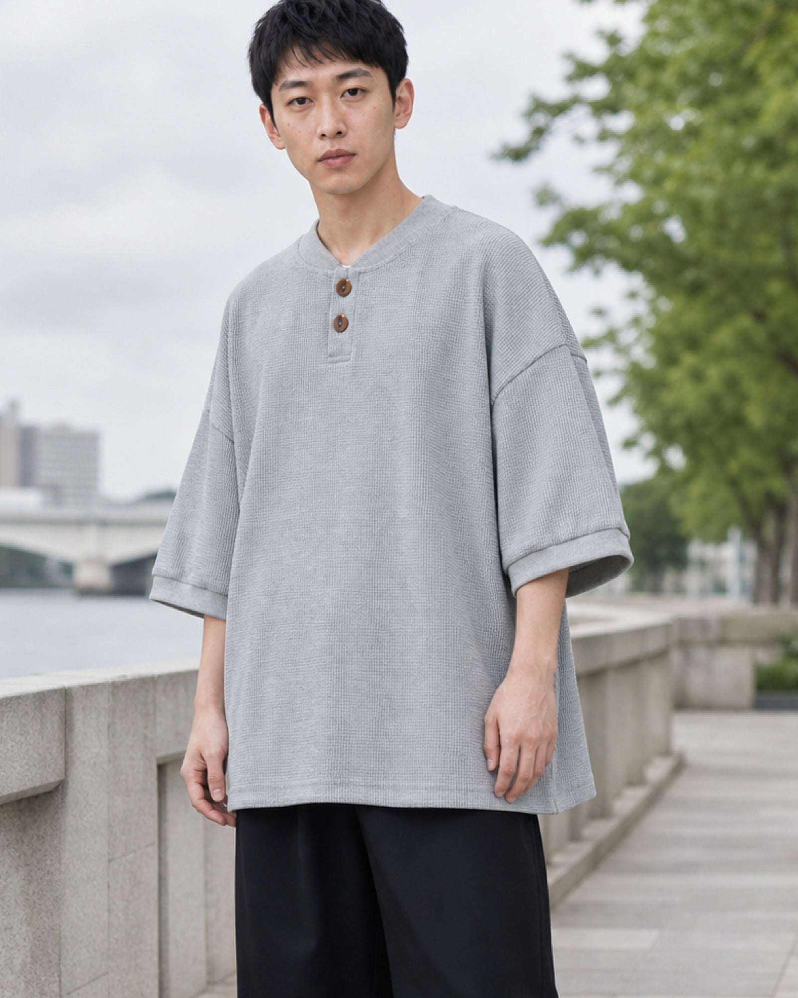 ワッフル ヘンリーネック オーバーサイズTシャツ ユニセックス 09
