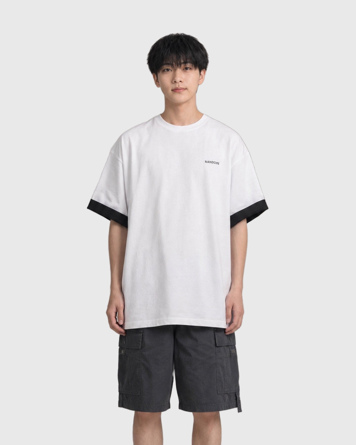 OU-RES モデル着用 | S1025 | ホワイト | 正面 | トップ構図