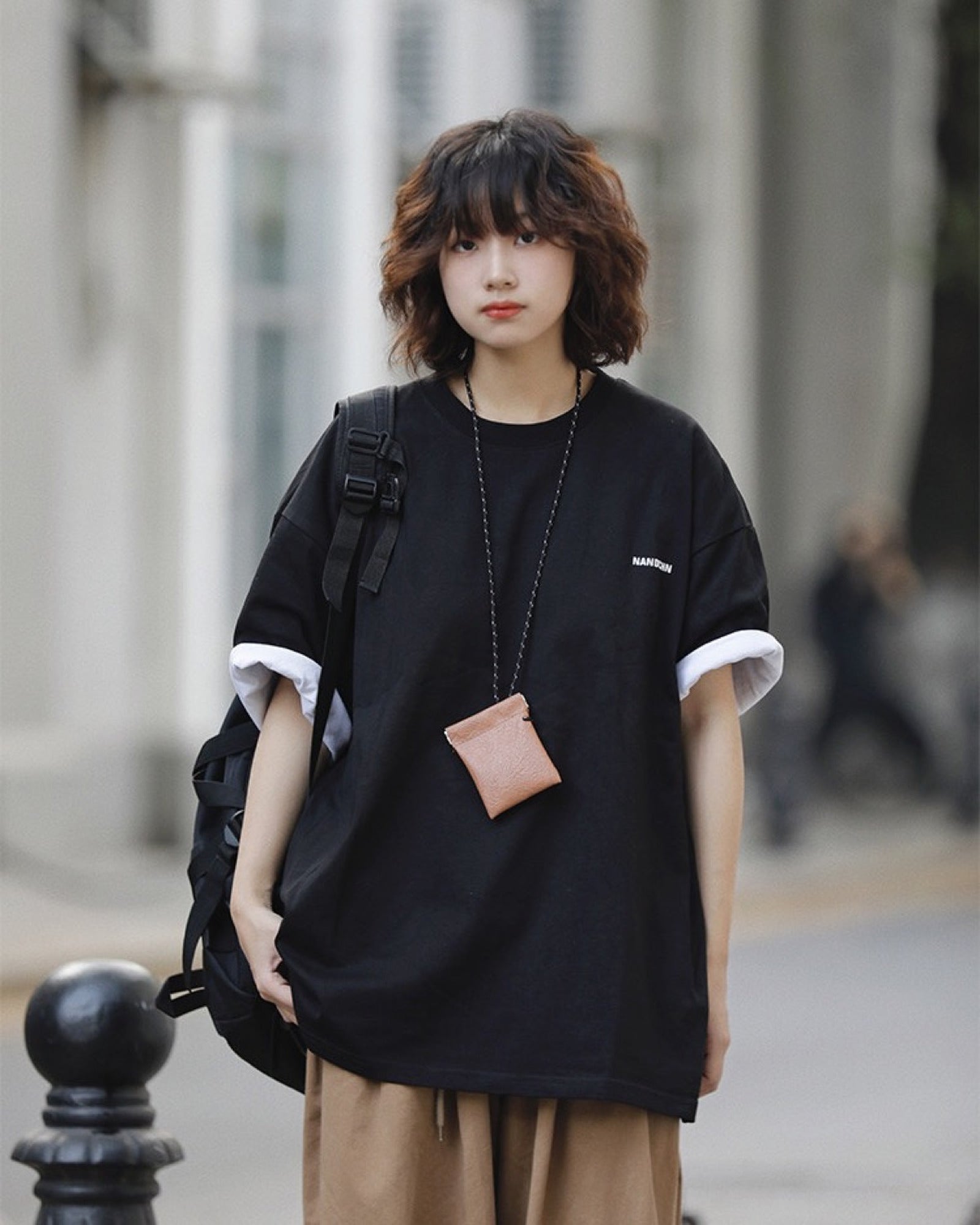 バックレタード オーバーサイズTシャツ ユニセックス 01